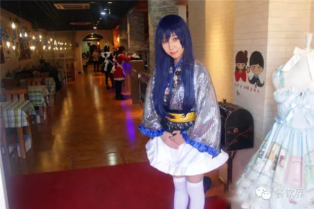 【震精】女仆咖啡館：穿越次元之門(mén) 還有“特殊”服務(wù)？