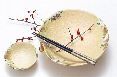 俏鳳凰、煲仔飯，那些開(kāi)始挖掘中國(guó)傳統(tǒng)美學(xué)的餐飲!