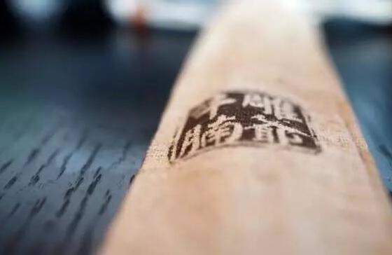 雕爺牛腩沉寂了半年，究竟在做些什么？|餐飲界