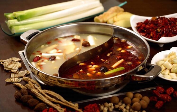火鍋人還在打“性價比”這一張牌？不妨試著換換這3張牌|餐飲界