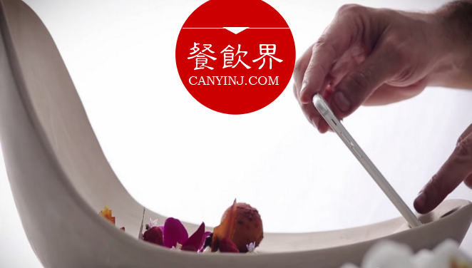 將餐盤打造成“拍照神器”，這家餐廳完成一次完美的社群營銷！