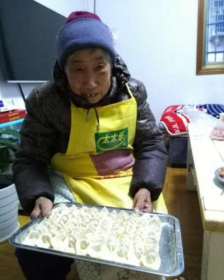 阿婆賣餛飩十年不漲價 阿婆：不為賺錢，只為消磨時光
