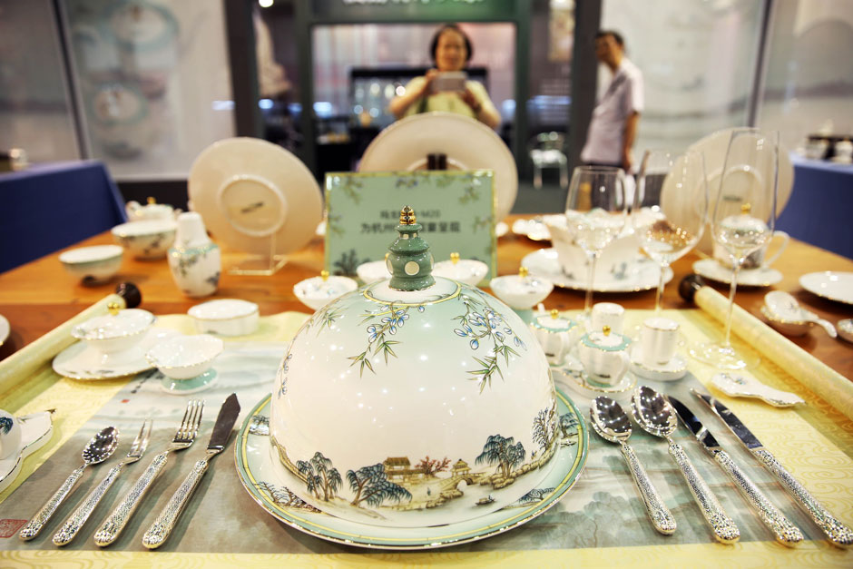 從燒錢玩高端變成走心搞文創(chuàng)，訂制餐具成業(yè)界新趨勢