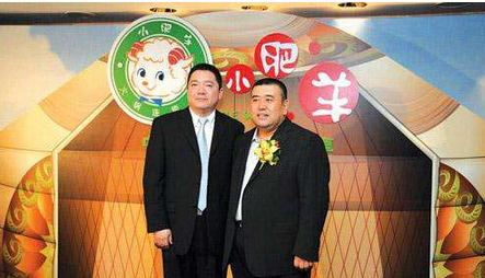 他17歲發(fā)家，靠一張秘方狂賺數(shù)十億，看一代餐飲帝國興衰史|餐飲界