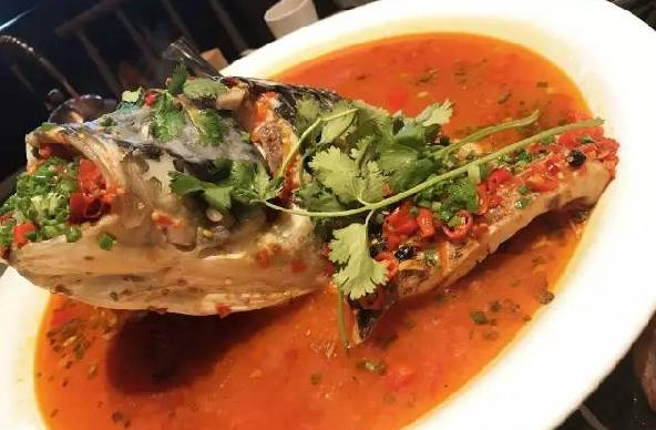 炸了！地方菜系想要走向全國(guó)，首先得忘記自己？|餐飲界