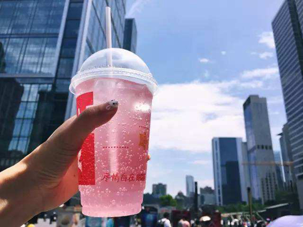 從KFC賣口紅學(xué)到小店引爆新品的5個概念！