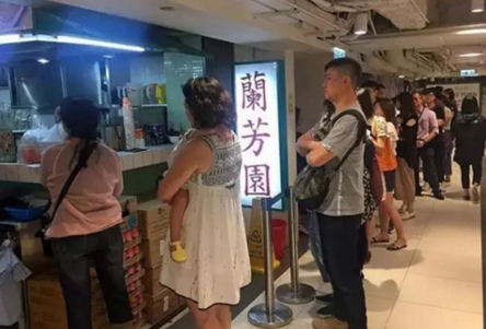 小店火爆65年，每日賣茶逾千杯，卻婉拒所有商業(yè)合作？