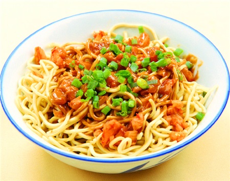 河南一小吃店添加罌粟殼致食客被疑癮君子，老板獲刑