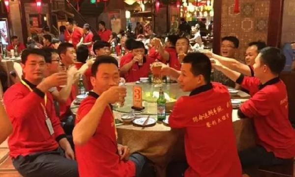 年底，又到了檢驗(yàn)餐飲員工忠誠(chéng)度的時(shí)節(jié)......|餐飲界