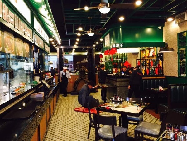 餐廳連虧6年被逼上絕路，她用三招挽救了這家注定要賠本的店！