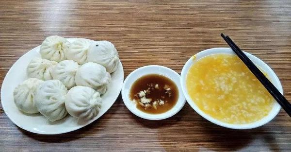 60平米早餐店一早收了5000塊，老板做了這五件事