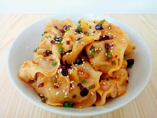 辣醬市場(chǎng)“降維打擊”來勢(shì)洶洶，老干媽品牌能攻守自如嗎？|餐飲界
