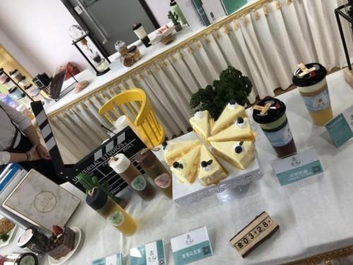  抖音爆紅！茶言麥語“表白茶”1次簽下200“合伙人”