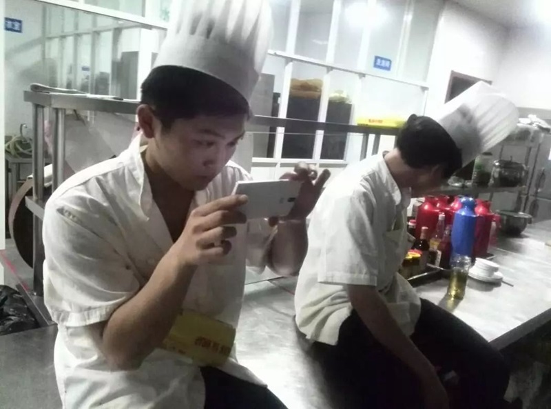 觀察了這些餐廳走下坡路的情況，發(fā)現(xiàn)其中的道道并不簡單