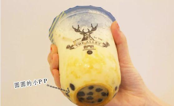 “鹿角巷”成為廣州茶飲界的新排隊(duì)王！就憑1杯“黑糖珍珠奶茶”！