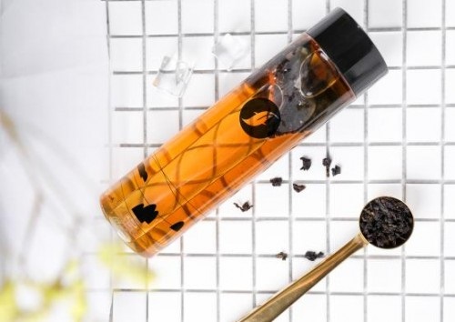 一夫茶網(wǎng)紅文藝短句被刷屏，引領新茶飲“文藝風”