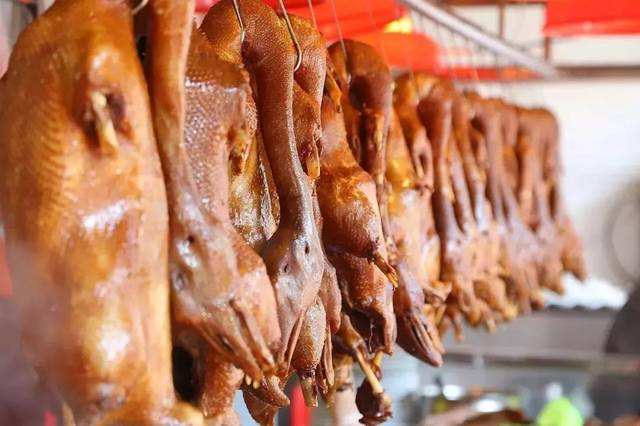 餐廳僅憑一款“爆品”就能成功上市！真的有可能嗎？