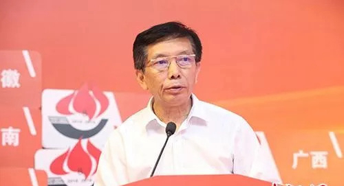 餐飲業(yè)如何應(yīng)對(duì)炒菜機(jī)器人？中烹?yún)f(xié)會(huì)長(zhǎng)這樣說(shuō)