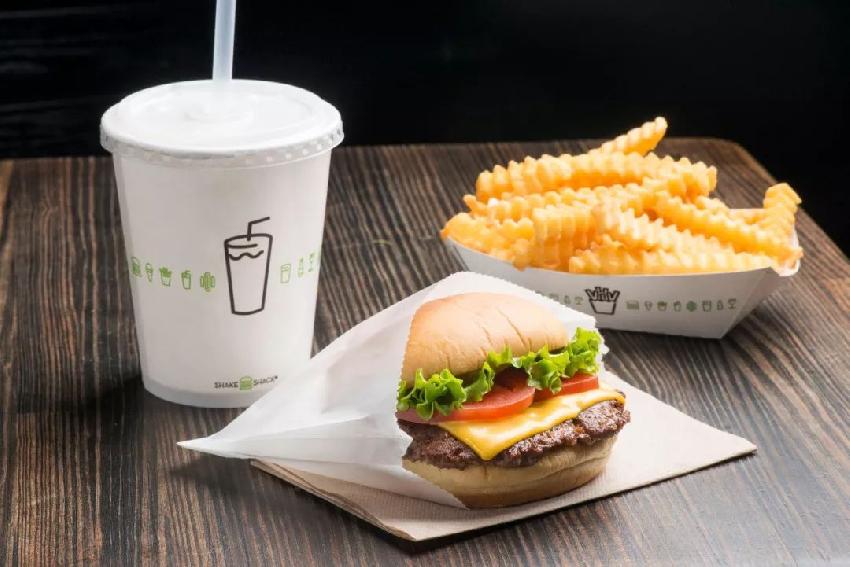 美國傳奇漢堡Shake Shack來中國前，還有一段難走的路…
