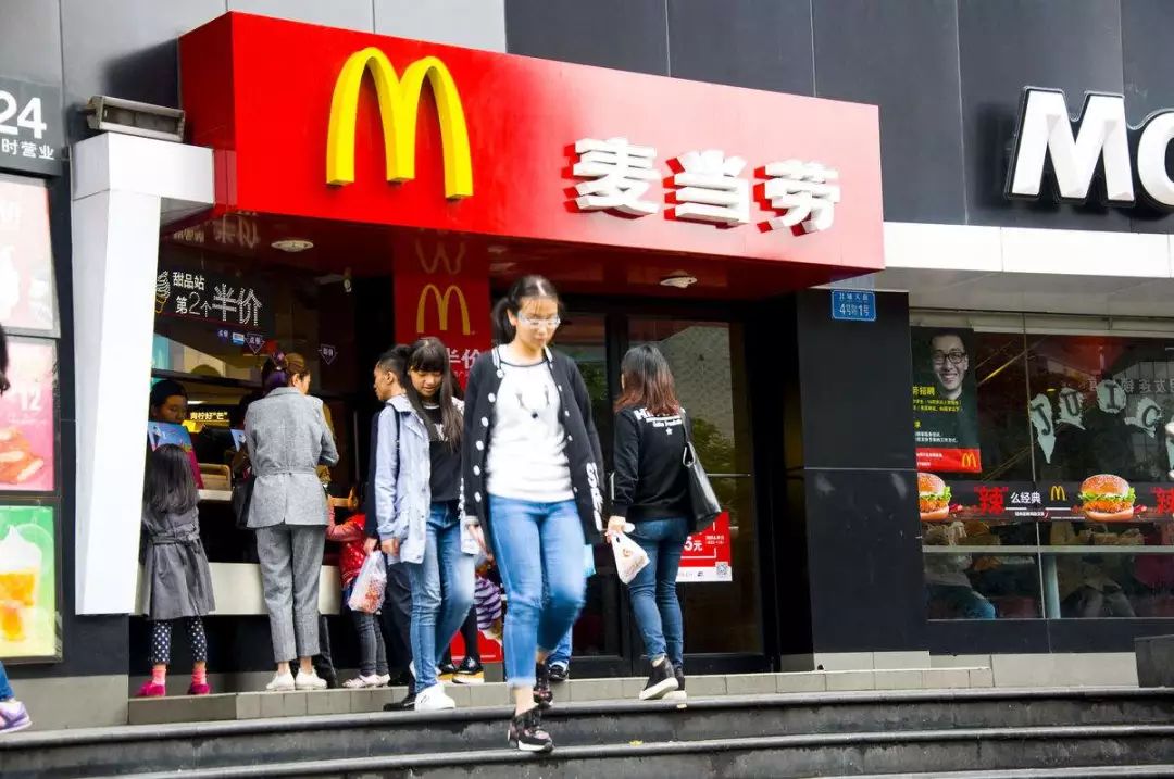 麥當(dāng)勞因多說一句話，營業(yè)額提升幾個億，干餐飲少了“套路”可不行！|干貨