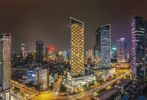 “后浪”新消費(fèi)方式下的餐飲局，看西南酒店餐飲業(yè)如何乘風(fēng)破浪|餐飲界