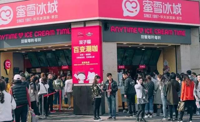 前人踩坑，后人取經(jīng)，我們該如何開好一家茶飲加盟店？|餐飲界