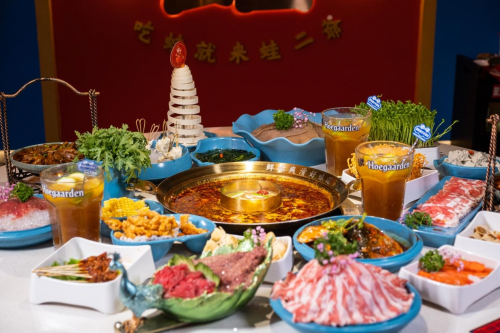 餐飲品牌升級(jí)策略：蛙二爺新IP鮮活亮相，諧音梗玩轉(zhuǎn)傳播記憶