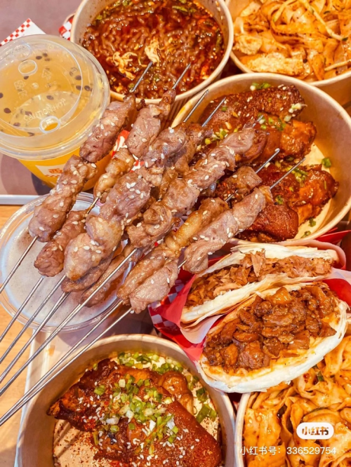 西少爺發(fā)力夜生活，羊肉串賣斷貨！