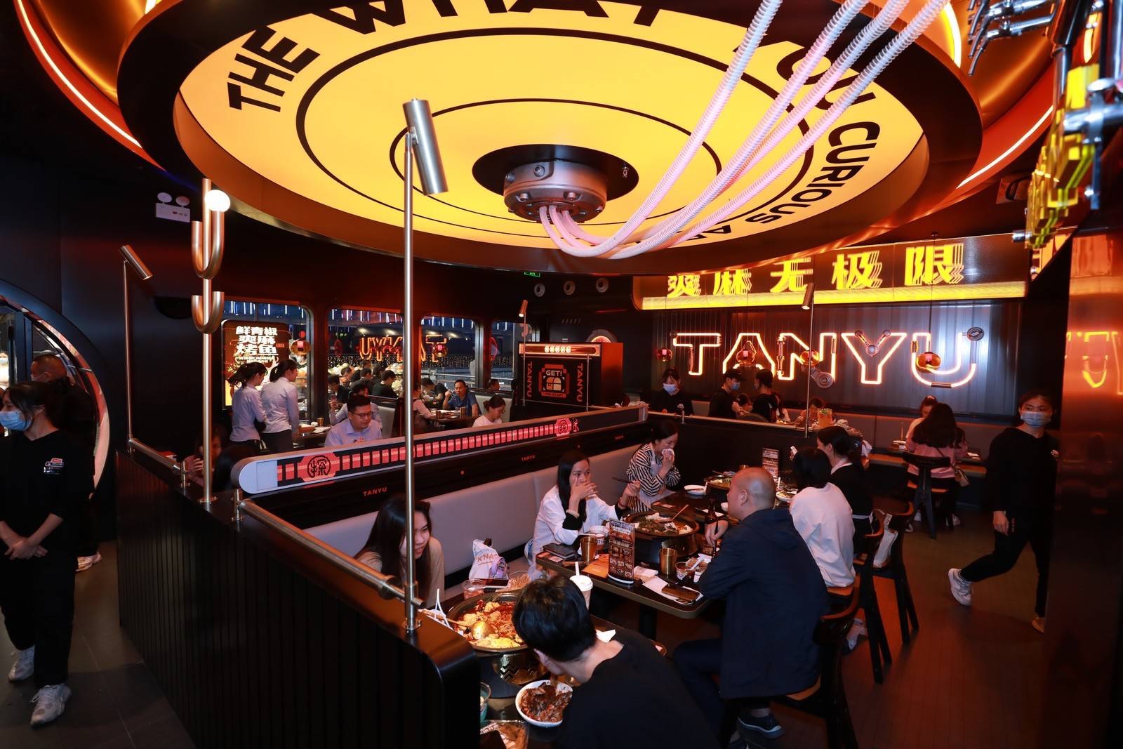聚焦Z世代需求，探魚登上2022第六屆中華餐飲創(chuàng)新榜TOP100