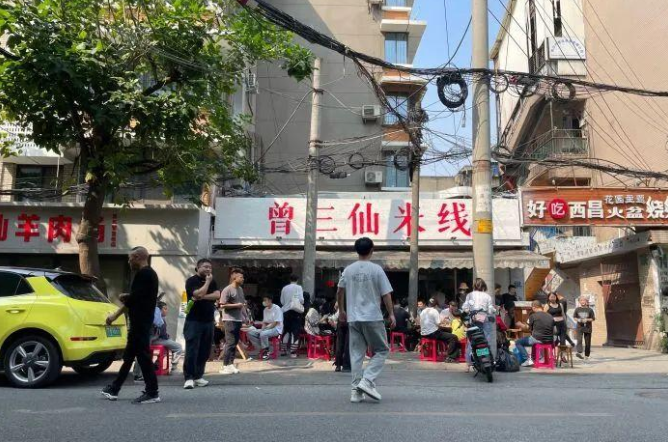 日營業(yè)額2萬的米線店，有哪些過人之處？|餐飲界