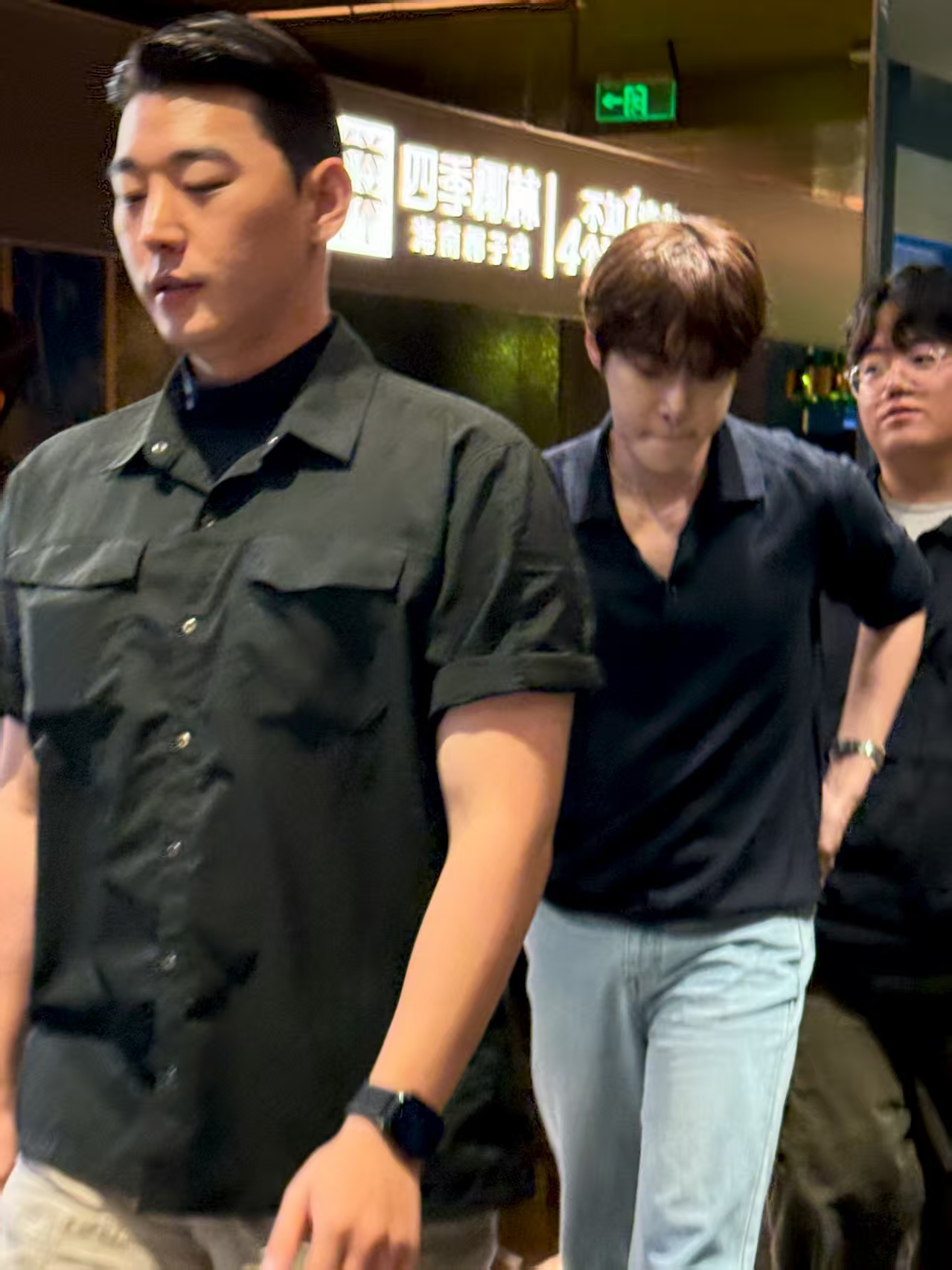 粉絲與偶像的 “雙向奔赴”：NCT金道英追隨粉絲推薦，打卡四季椰林椰子雞